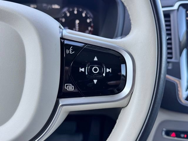 Used 2021 Volvo XC90 T5 Momentum w/ Protection Package AWD/4WD image 26