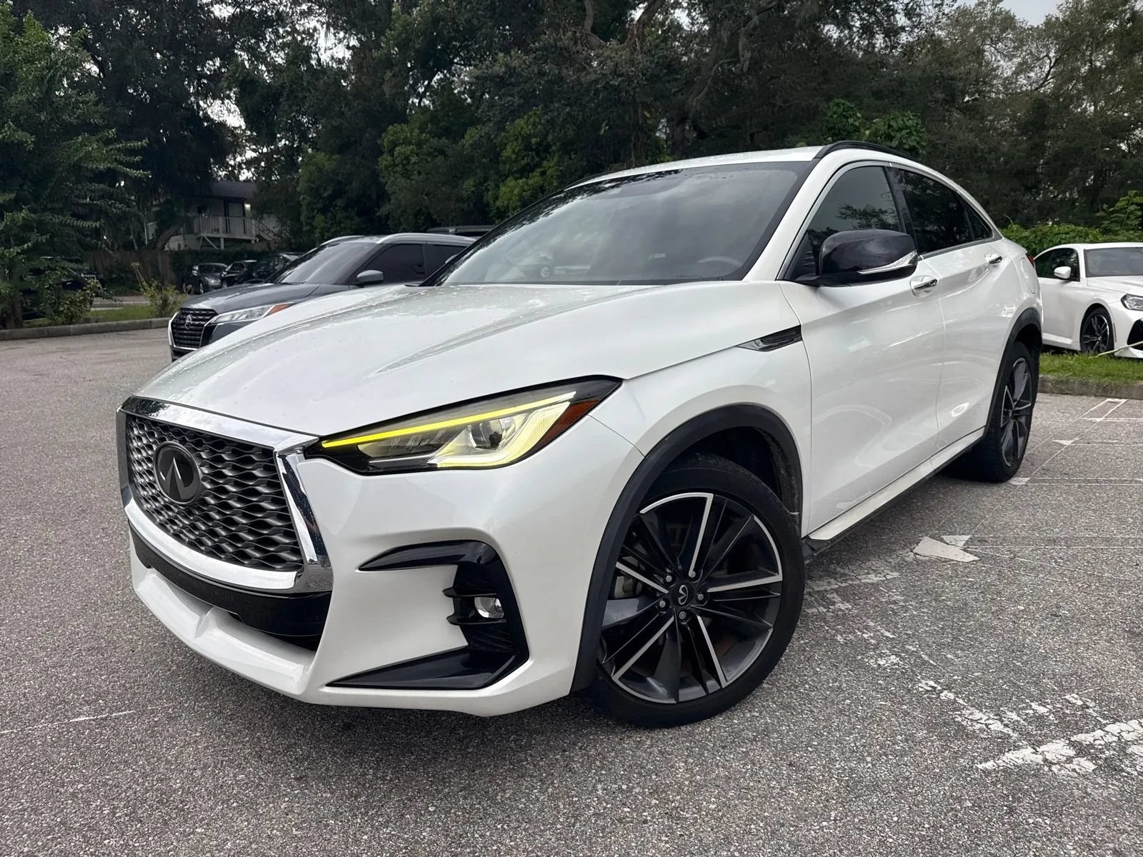 Used 2023 INFINITI QX55 Luxe w/ Cargo Package AWD/4WD image 2