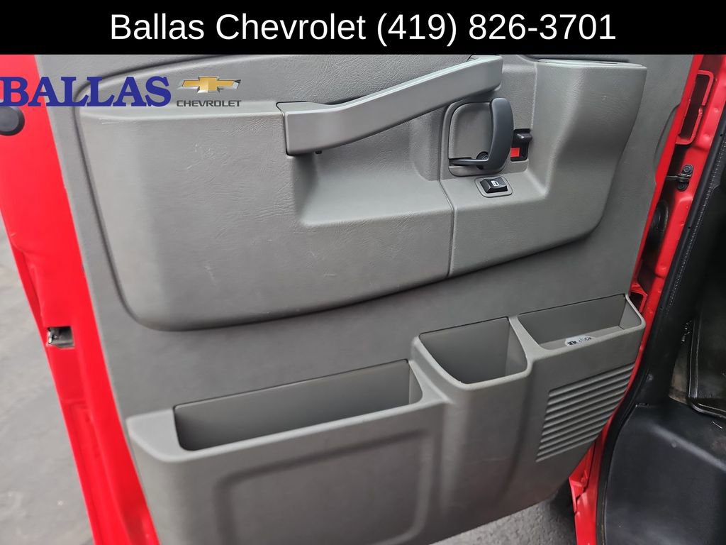 Certified 2016 Chevrolet Express 3500 LT w/ LT Preferred Equipment Group RWD image 23