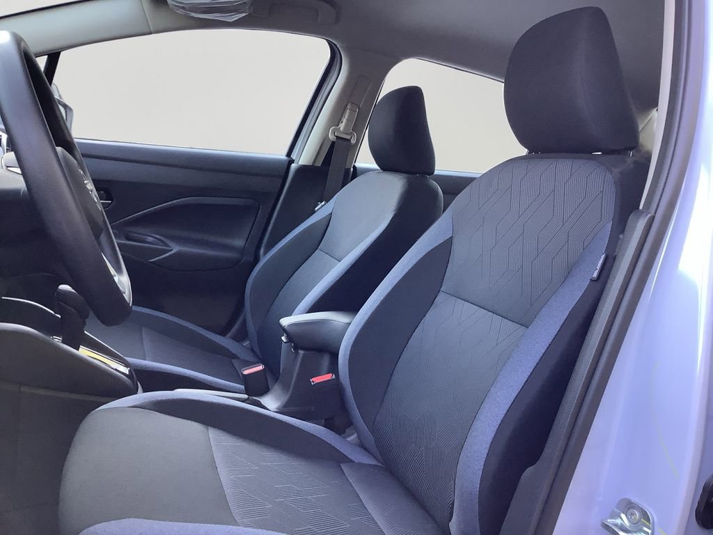 New 2025 Nissan Versa SV w/ Trunk Package FWD image 24