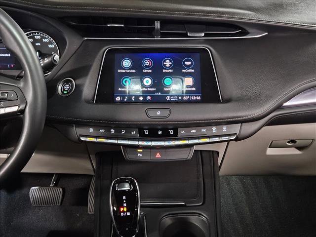 Used 2022 Cadillac XT4 Luxury image 14