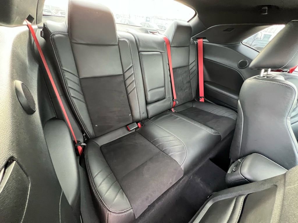 Used 2019 Dodge Challenger SRT Hellcat Redeye image 36