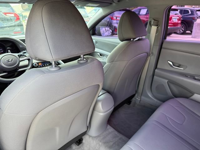 Used 2023 Hyundai Elantra SEL image 25