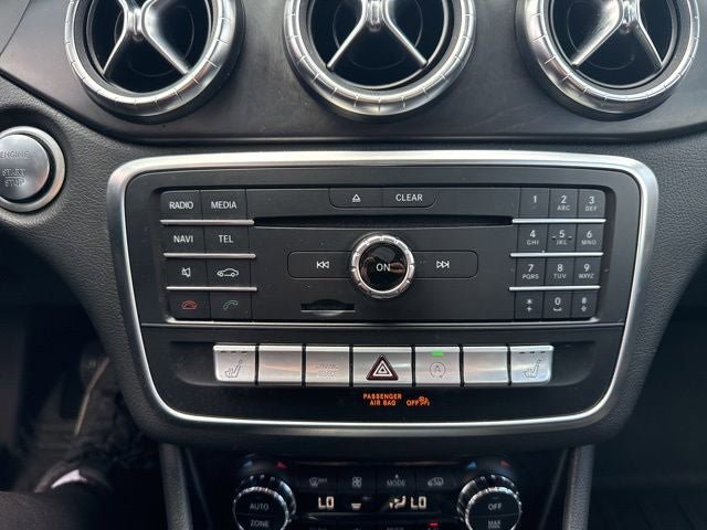 Used 2018 Mercedes-Benz CLA 250 4MATIC image 32