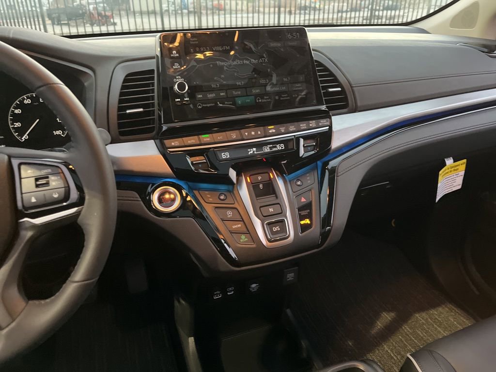 Certified 2026 Honda Odyssey Touring image 18