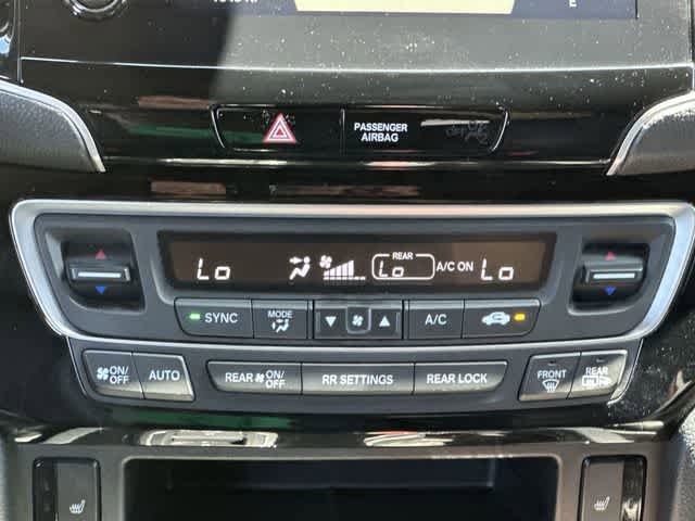 Used 2020 Honda Passport Touring image 16