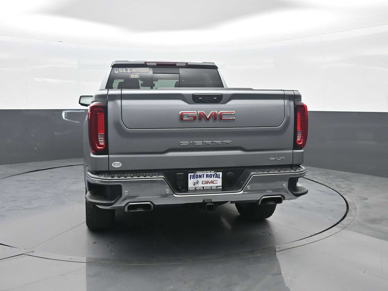 Used 2024 GMC Sierra 1500 SLT w/ SLT Premium Plus Package AWD/4WD image 6