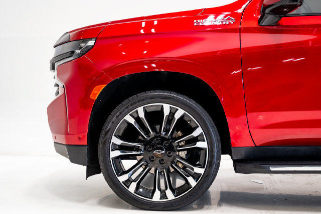 Used 2024 Chevrolet Tahoe High Country w/ Advanced Technology Package AWD/4WD image 33