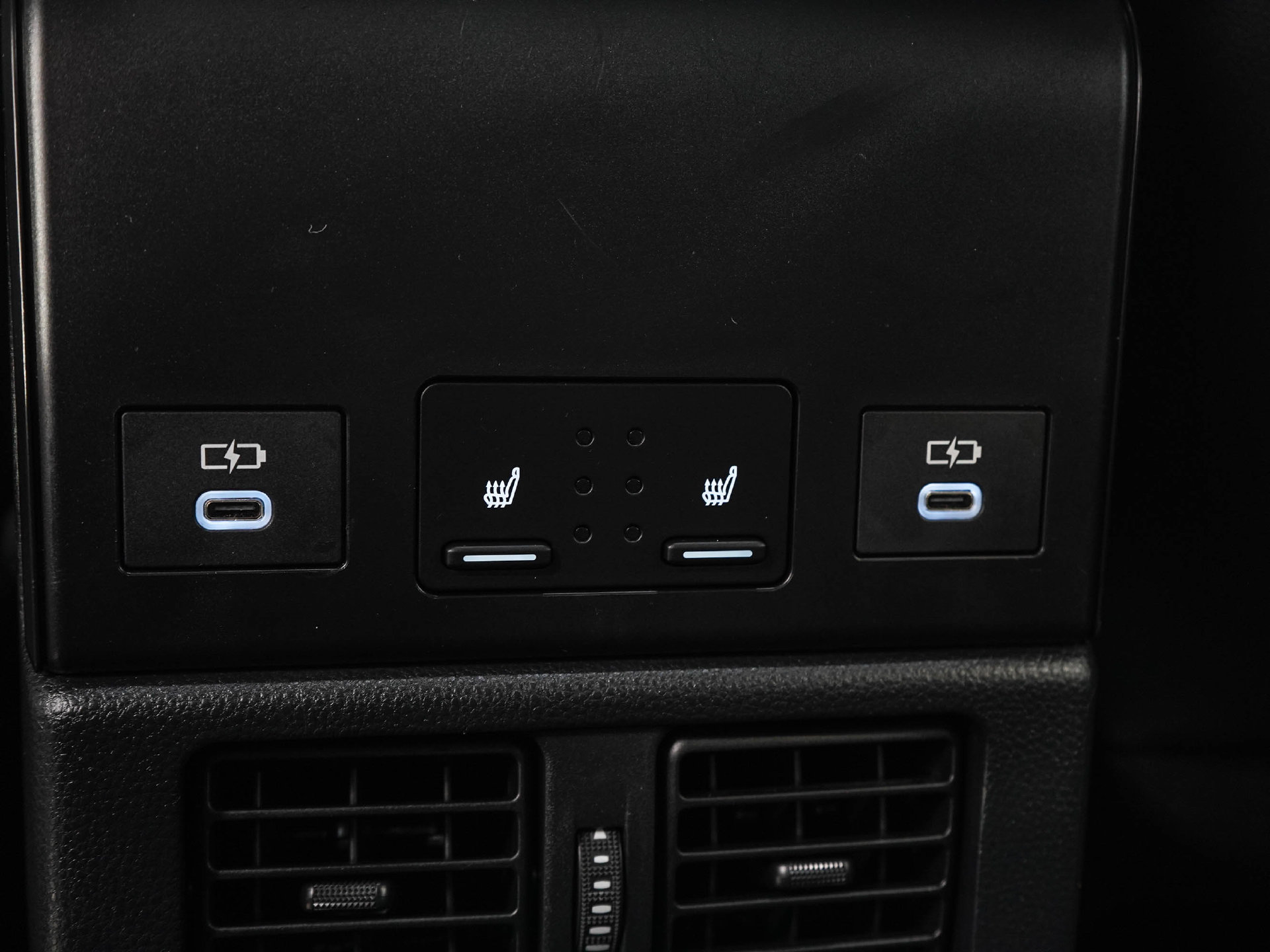 Used 2023 Subaru Solterra AWD image 16