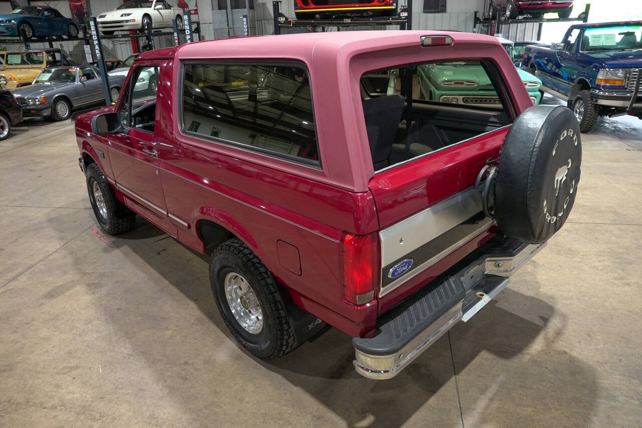 Used 1995 Ford Bronco XLT AWD/4WD image 16