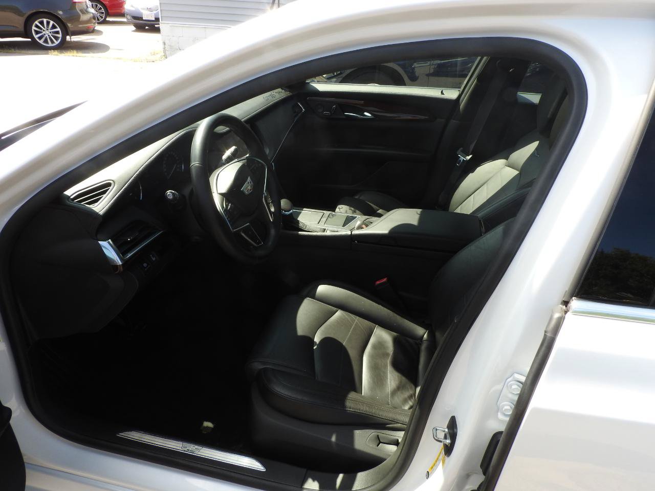 Used 2017 Cadillac CT6 3.6 AWD image 7