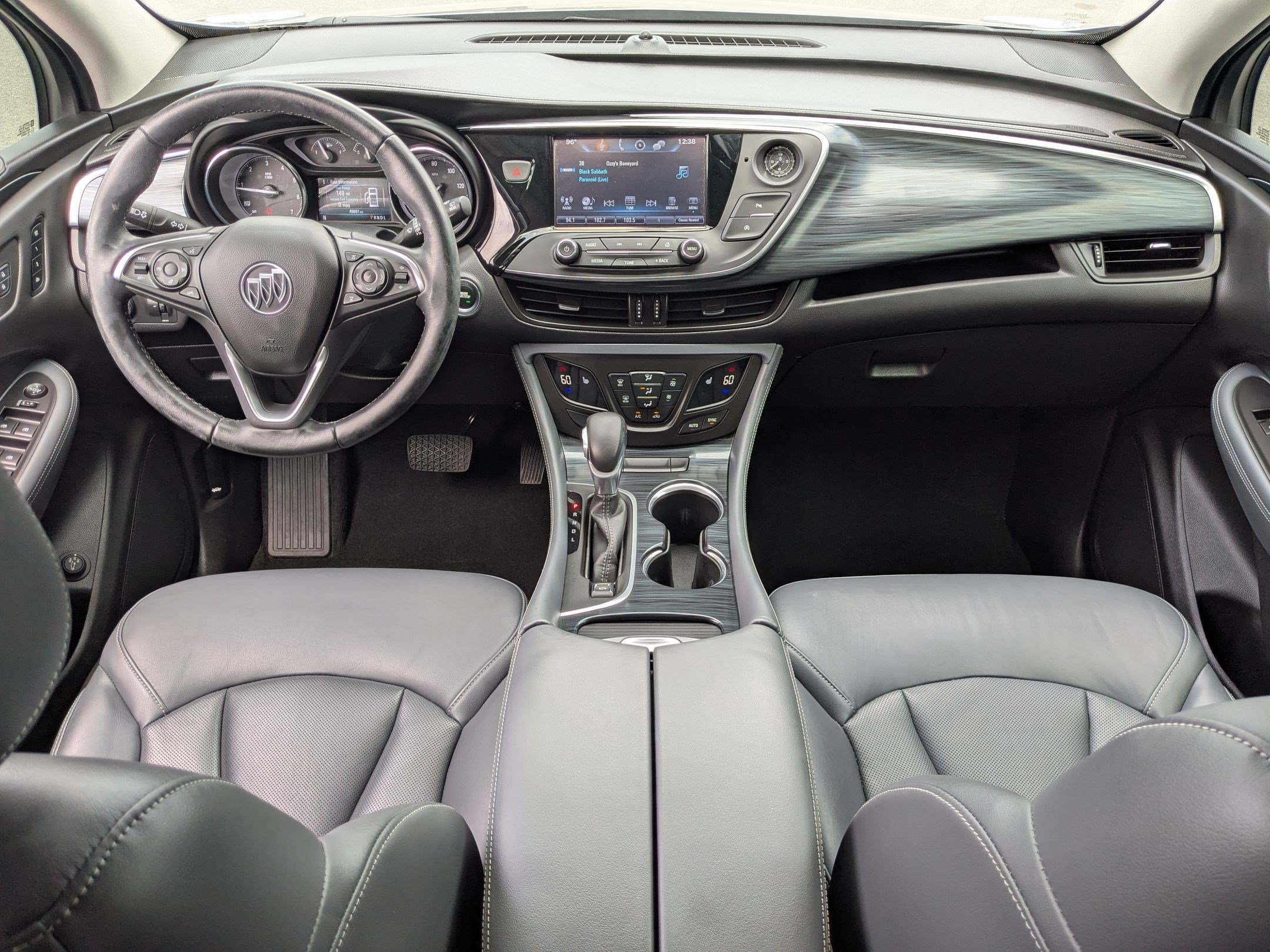 Certified 2020 Buick Envision Essence w/ LPO, Active Package AWD/4WD image 27