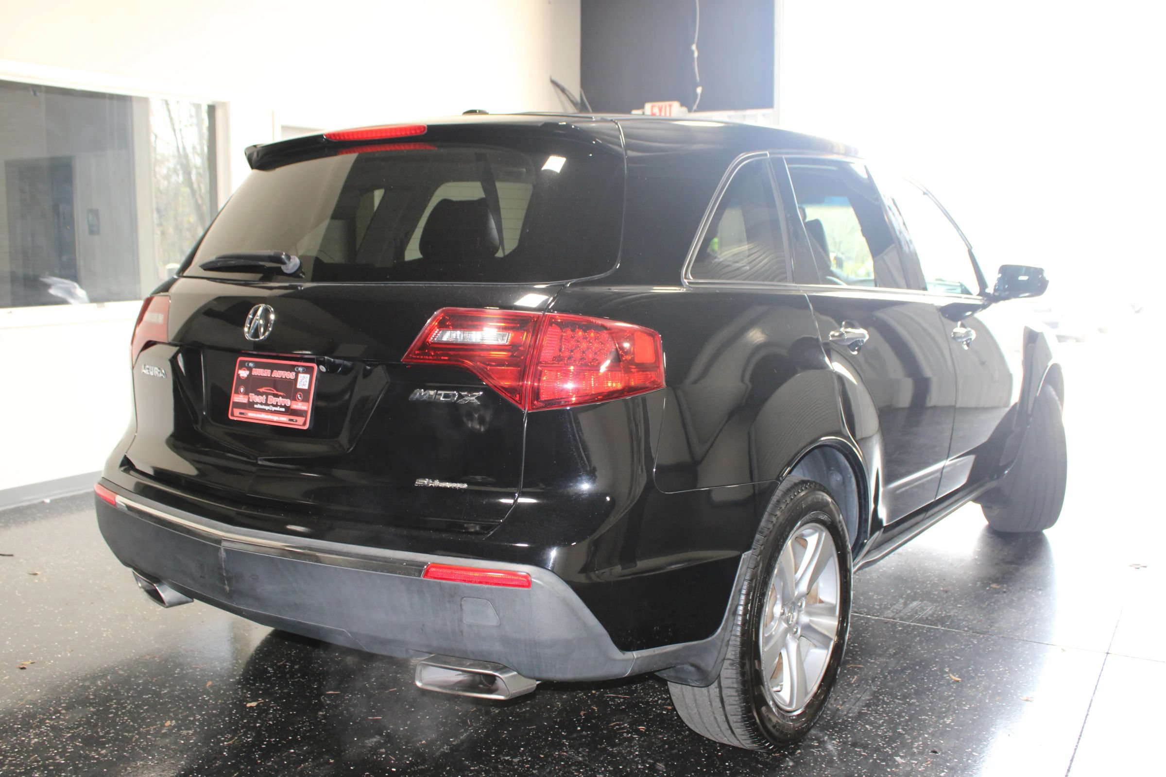 Used 2011 Acura MDX w/ Technology Package AWD/4WD image 2
