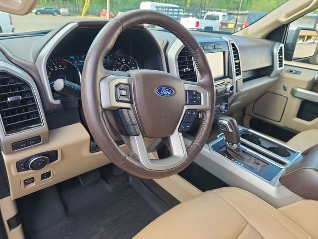 Used 2019 Ford F150 Lariat w/ Equipment Group 502A Luxury AWD/4WD image 10