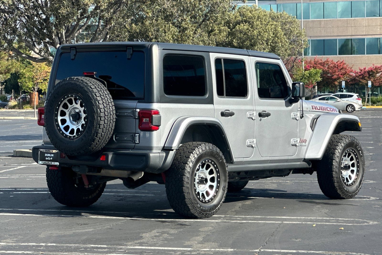 Used 2018 Jeep Wrangler Unlimited Rubicon AWD/4WD image 4