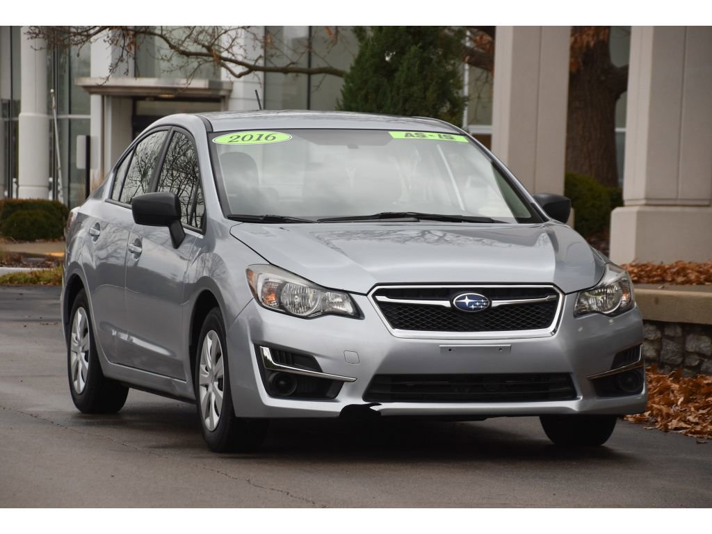 Used 2016 Subaru Impreza 2.0i image 2