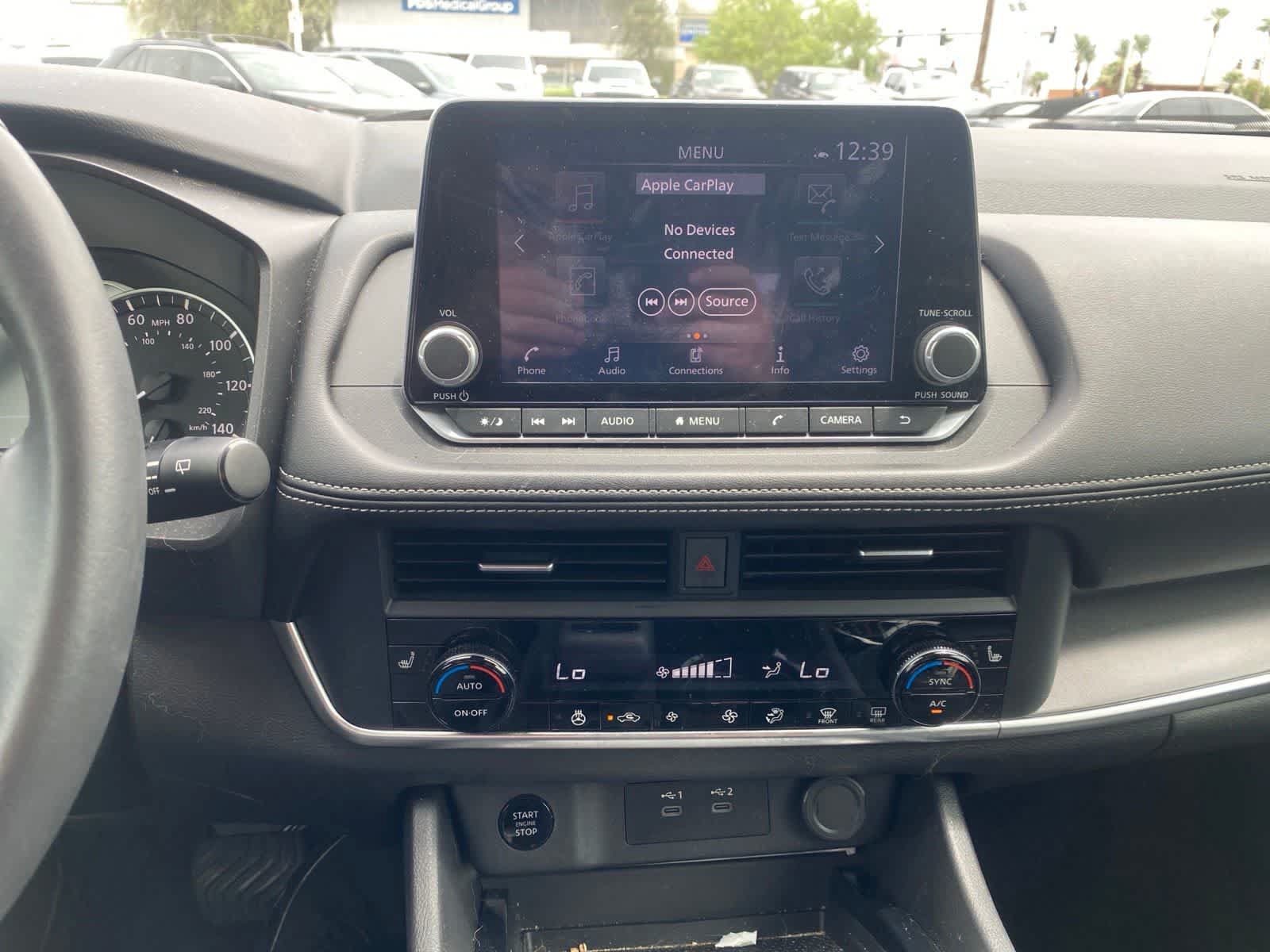 Used 2024 Nissan Rogue SV w/ SV Premium Package AWD/4WD image 15
