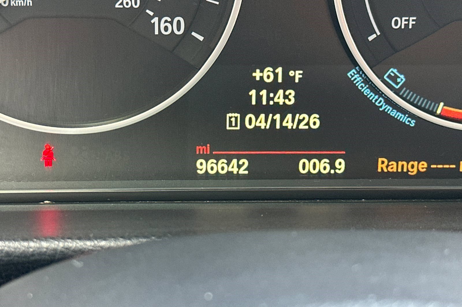 Used 2014 BMW 320i Sedan image 34