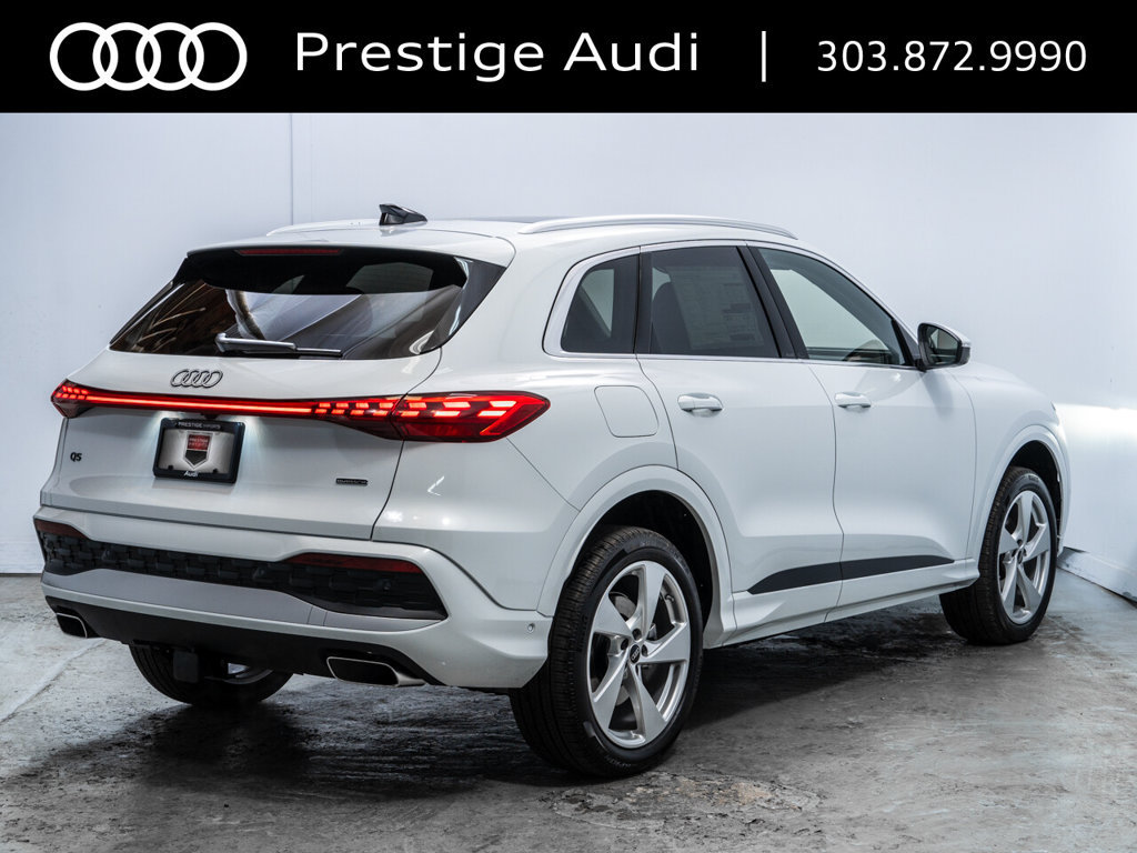 Used 2025 Audi Q5 Premium Plus w/ Premium Plus AWD/4WD image 8
