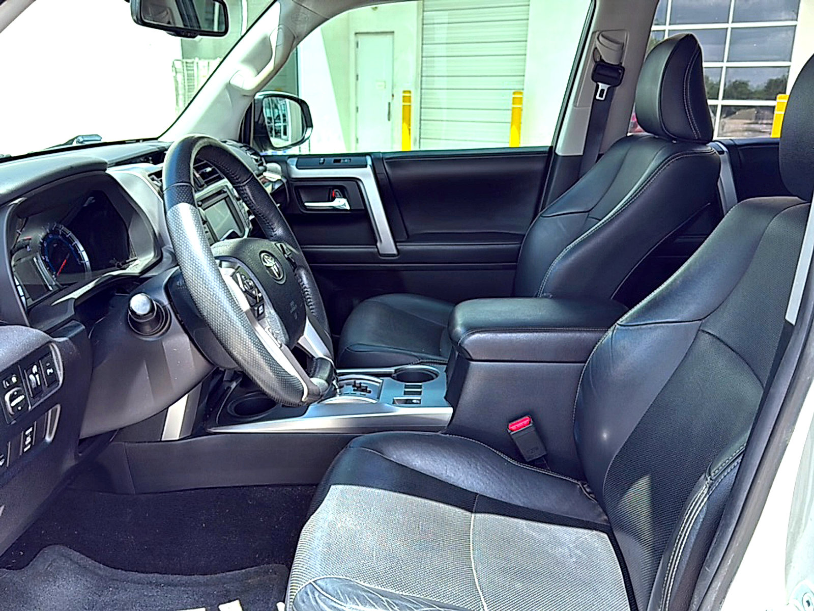 Used 2017 Toyota 4Runner Limited image 7