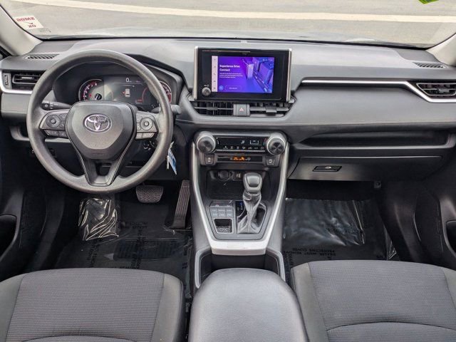 Used 2024 Toyota RAV4 LE image 15