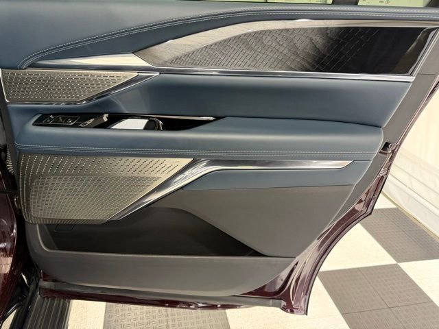 Used 2025 Cadillac Escalade IQ Luxury 2 w/ LPO, Premium Carpet Package image 28