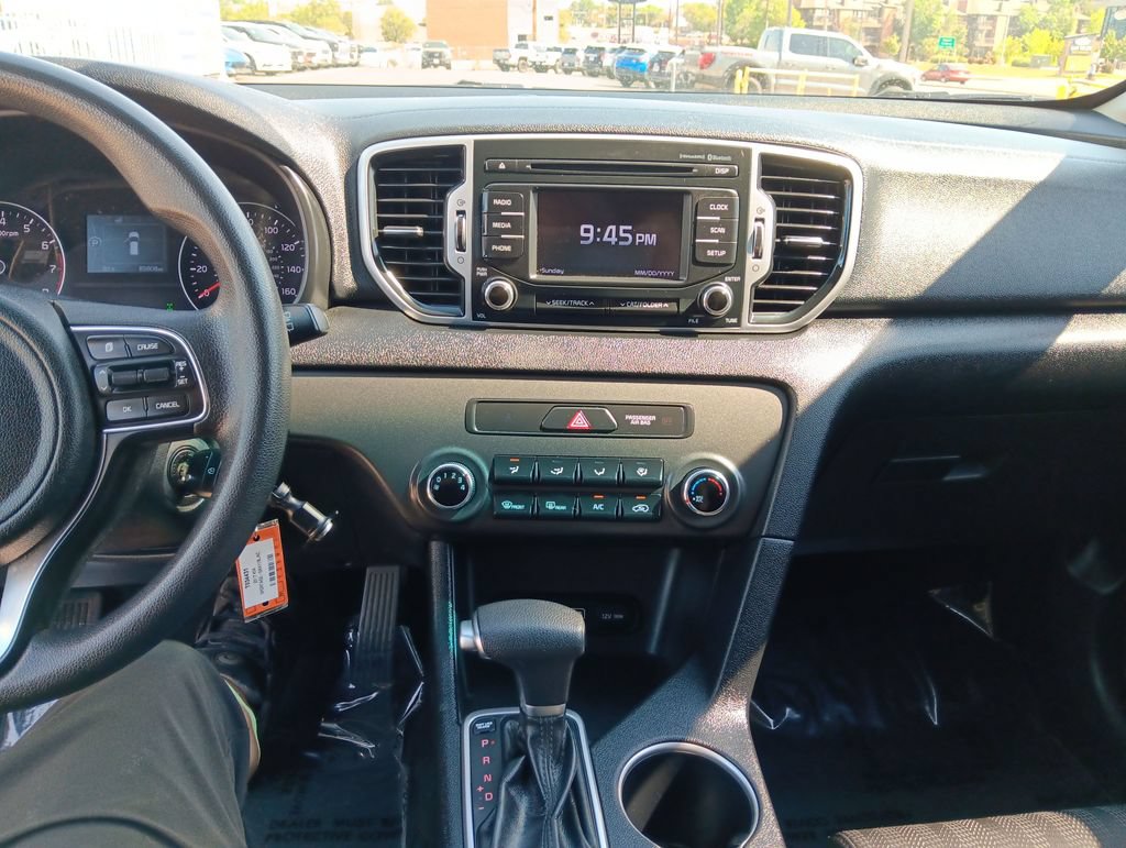 Used 2017 Kia Sportage LX AWD/4WD image 17