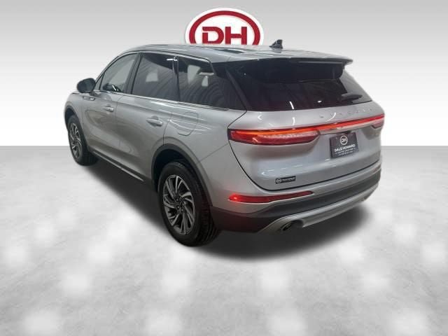 Used 2024 Lincoln Corsair AWD w/ Equipment Group 101A image 9