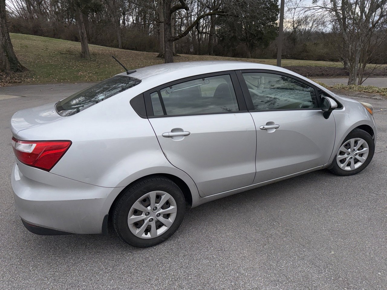 Used 2017 Kia Rio LX image 3