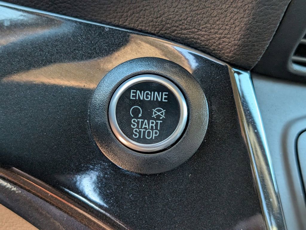 Used 2019 Ford Escape Titanium image 31