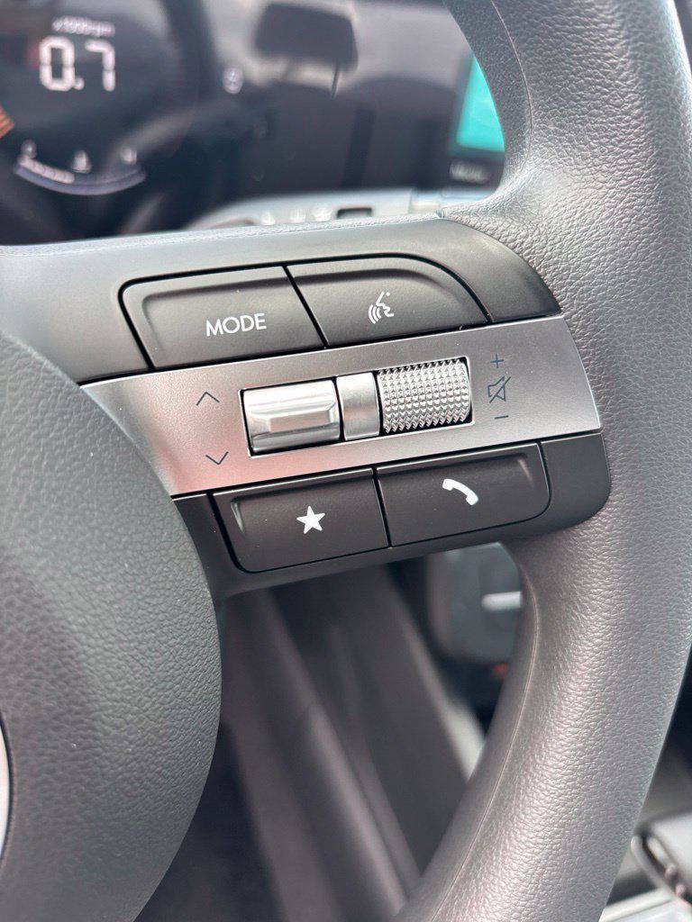 New 2027 Hyundai Santa Cruz SE AWD/4WD image 14