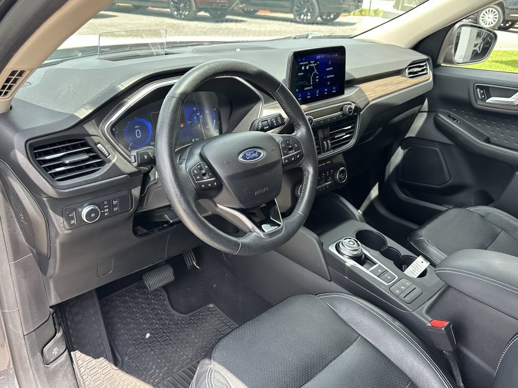 Used 2020 Ford Escape Titanium AWD/4WD image 20