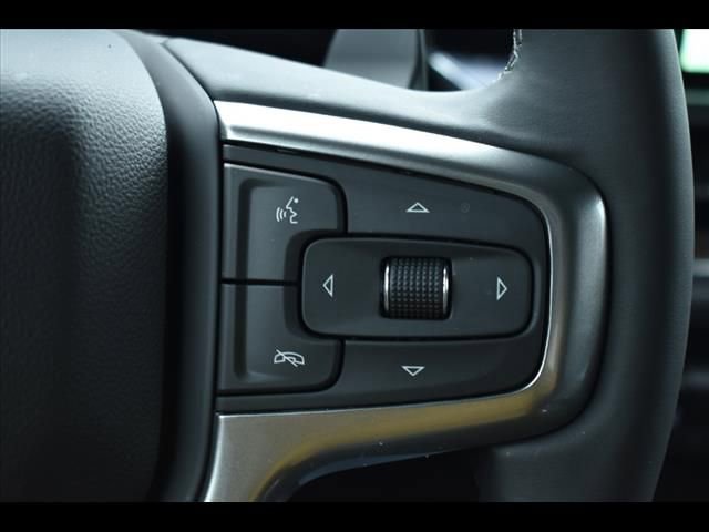 Used 2025 Chevrolet Silverado 1500 LT AWD/4WD image 25