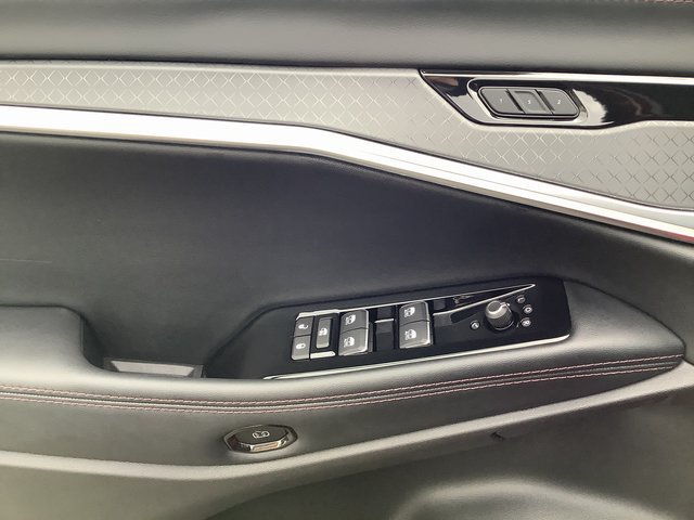 Used 2025 Jeep Wagoneer S Limited AWD/4WD image 10