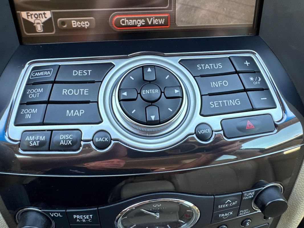 Used 2009 INFINITI FX35 AWD w/ Technology Pkg image 31