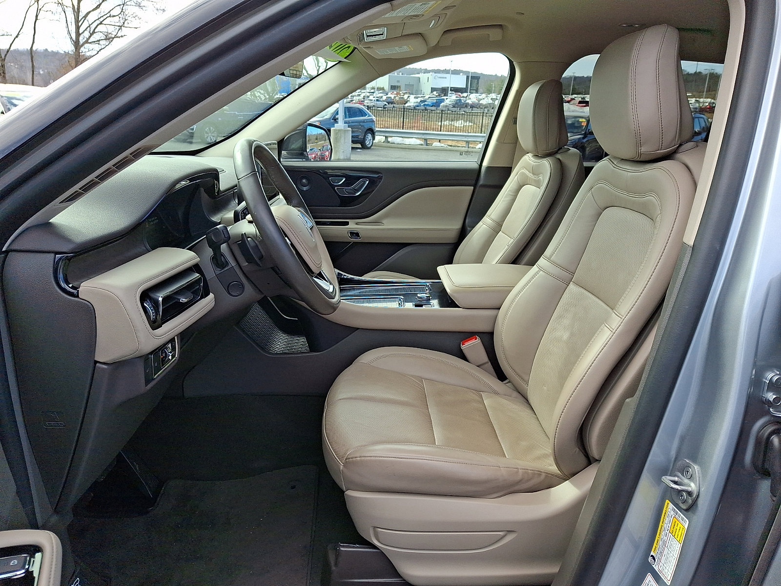 Used 2020 Lincoln Aviator Reserve w/ Elements Package Plus image 14