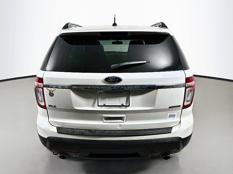 Used 2013 Ford Explorer XLT AWD/4WD image 6