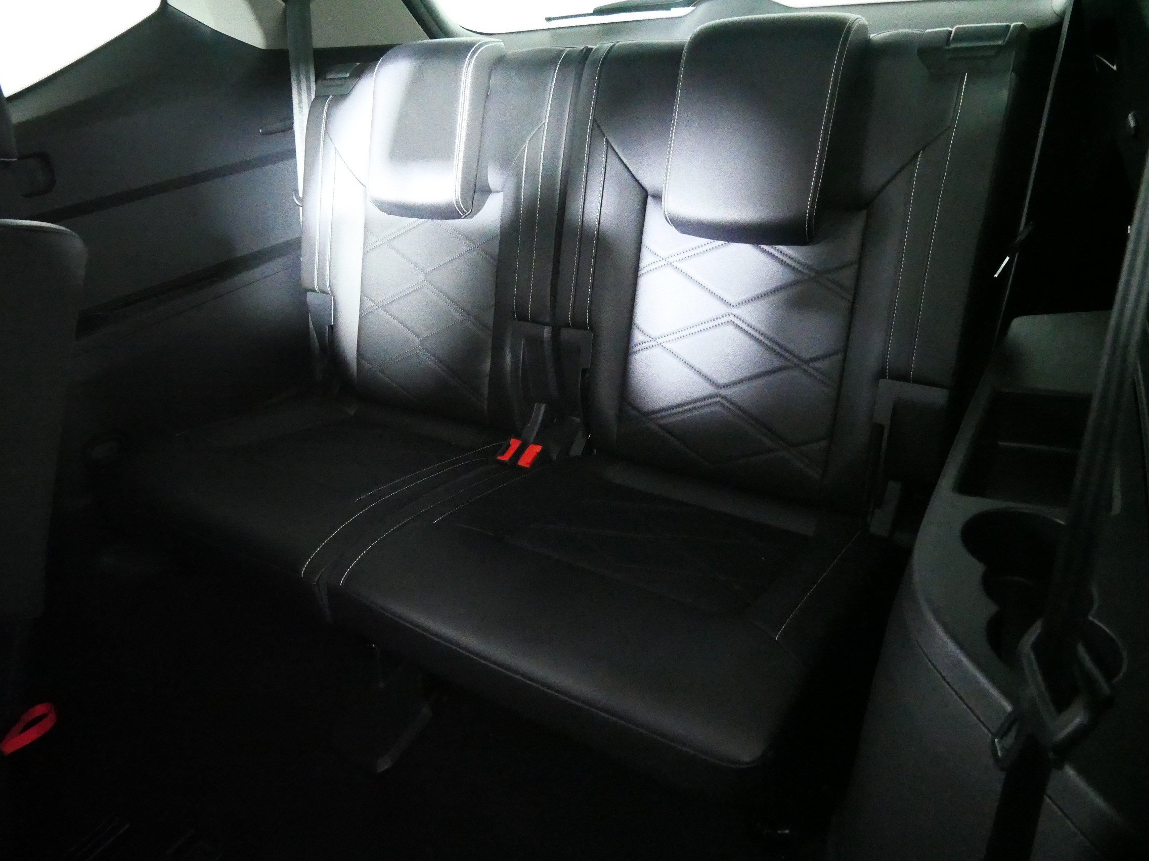 Used 2025 Volkswagen Atlas SE AWD/4WD image 33