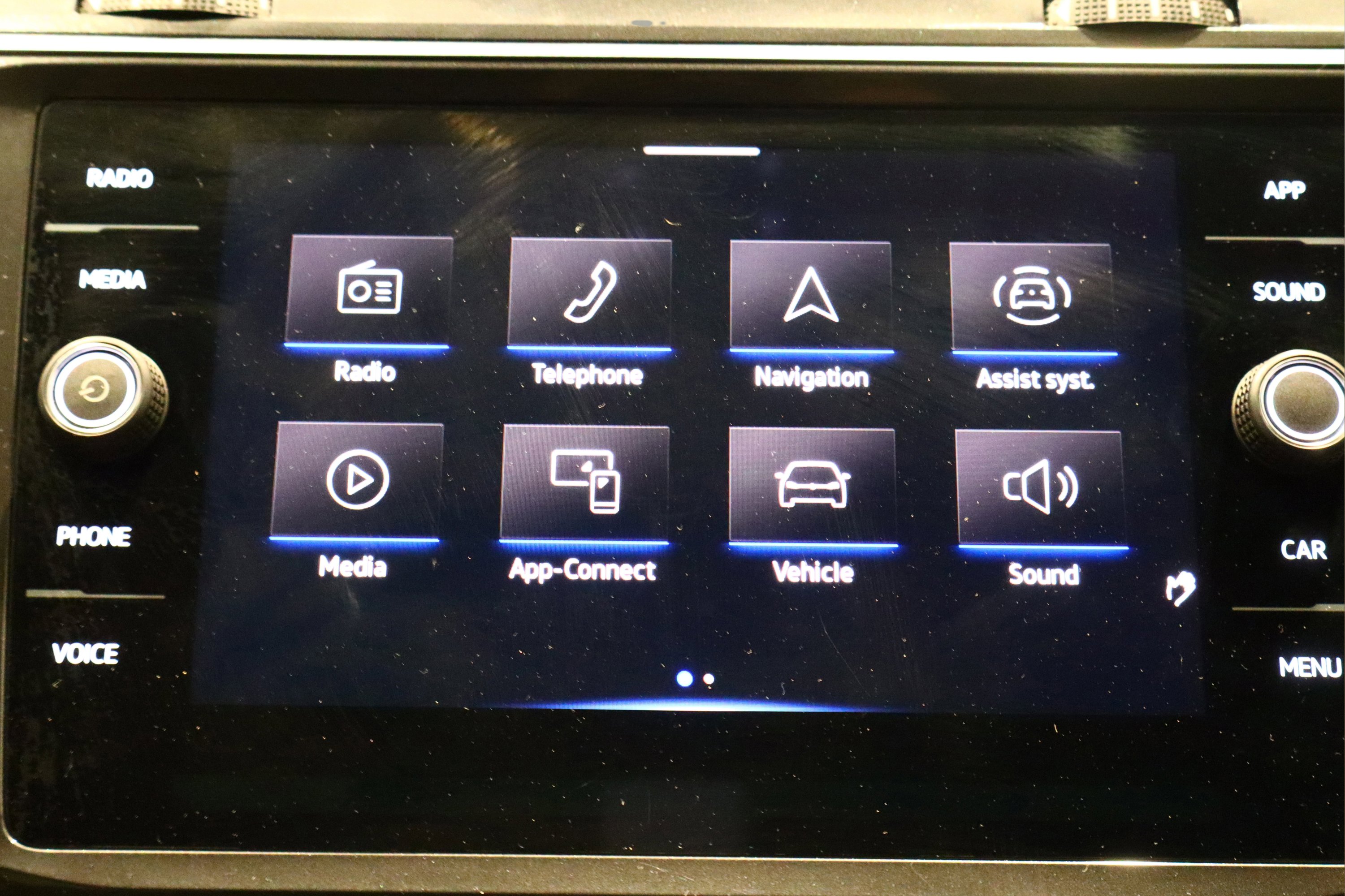 Used 2023 Volkswagen Tiguan SE image 35