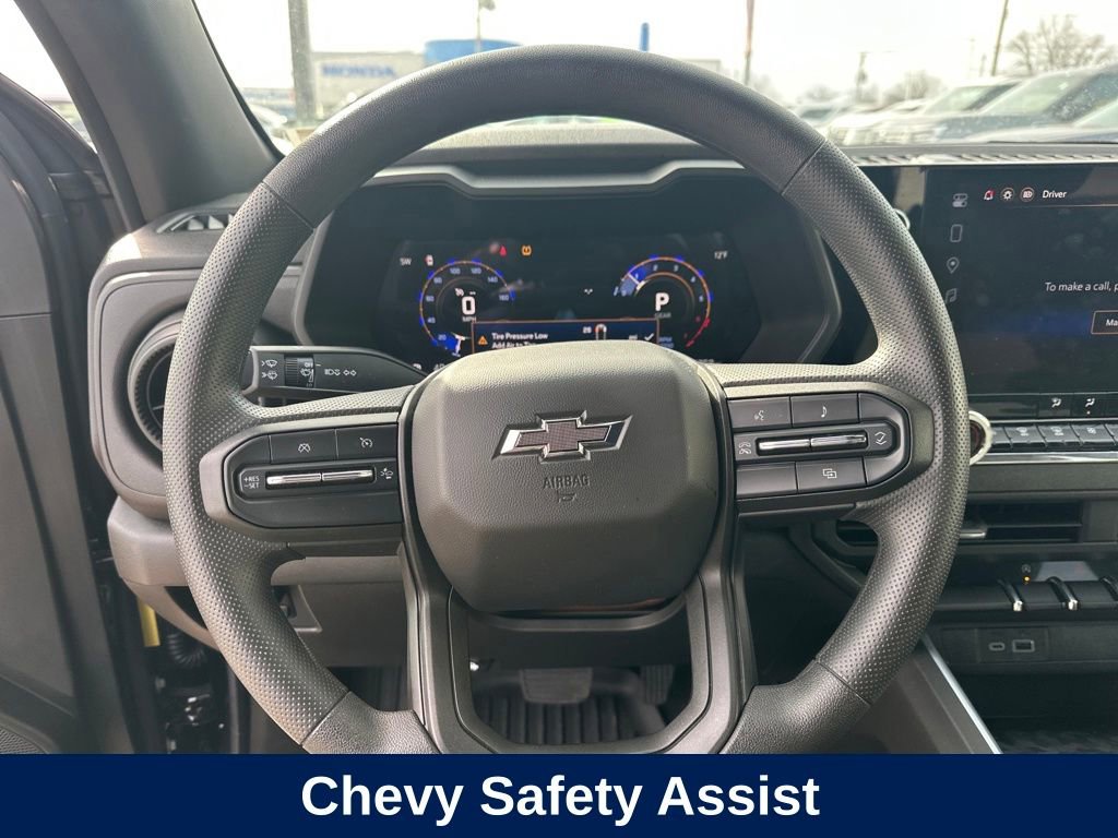 Used 2025 Chevrolet Colorado Trail Boss image 14