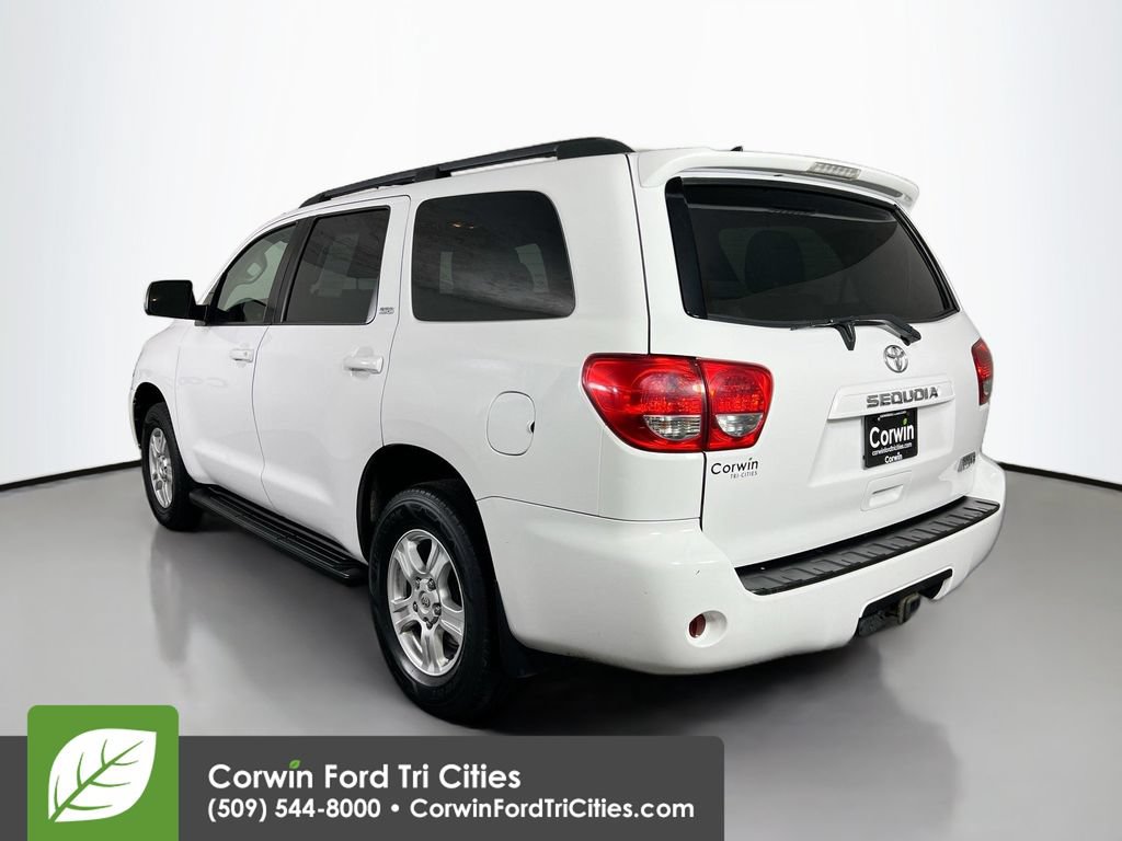 Used 2017 Toyota Sequoia SR5 AWD/4WD image 11
