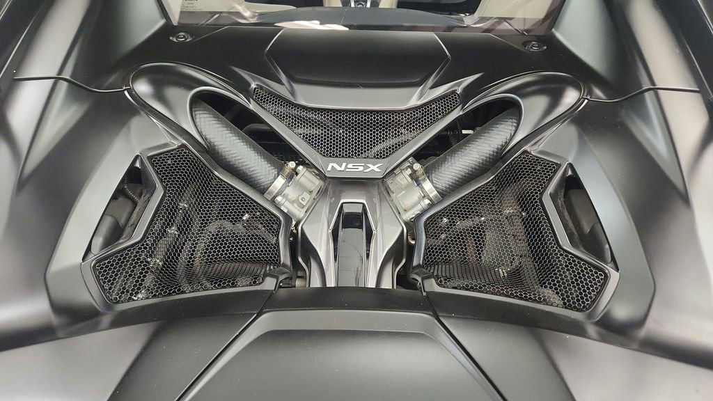 Used 2017 Acura NSX AWD/4WD image 49