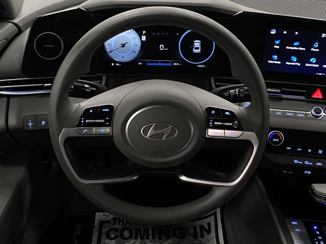 Certified 2024 Hyundai Elantra SEL FWD image 14