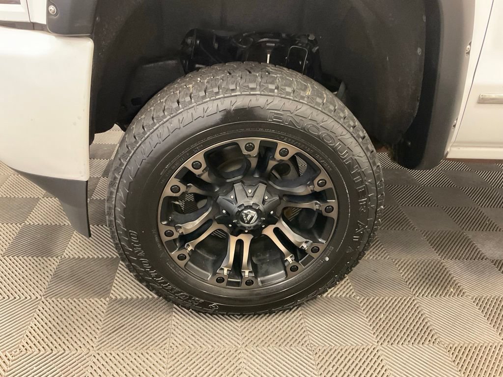 Used 2019 Chevrolet Silverado 2500 LTZ w/ Duramax Plus Package AWD/4WD image 9