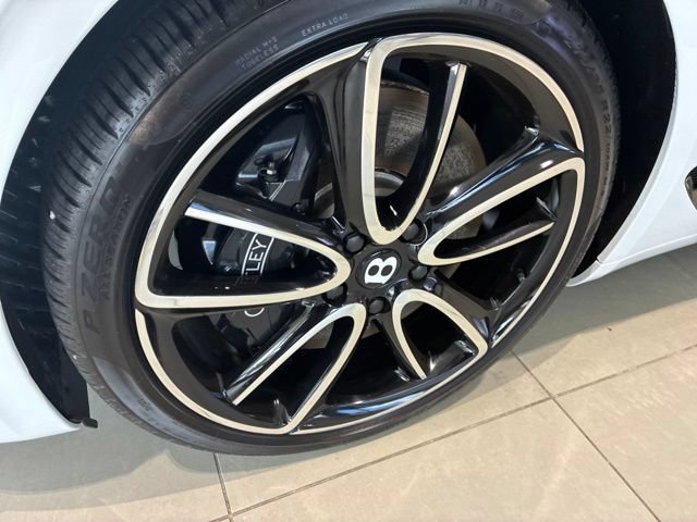 Used 2021 Bentley Continental GT Mulliner AWD/4WD image 11