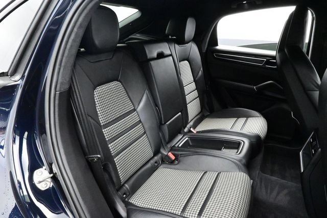 Certified 2023 Porsche Cayenne GTS AWD/4WD image 17