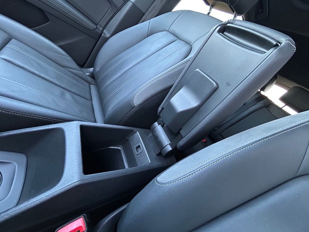 Used 2023 Audi Q4 e-tron Prestige w/ Black Optic Package image 42