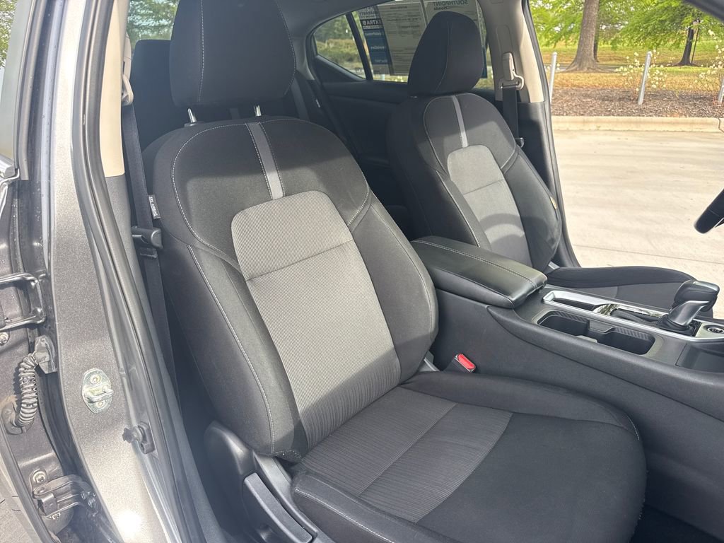 Used 2023 Nissan Sentra SV w/ All-Weather Package FWD image 34