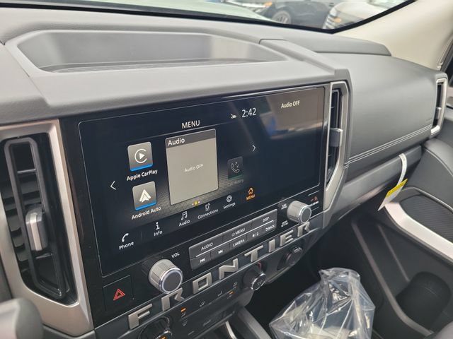 New 2026 Nissan Frontier SV w/ Tow Package AWD/4WD image 24