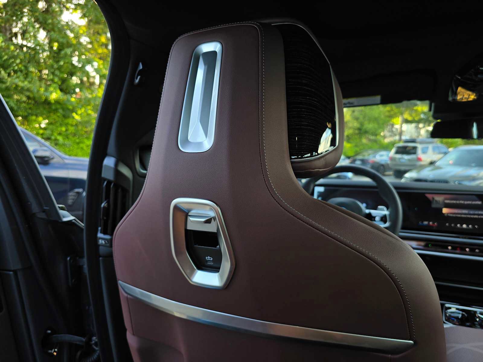 New 2025 BMW 750e xDrive 750e xDrive w/ Executive Package image 22